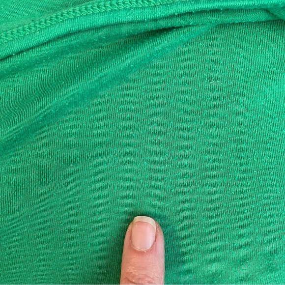 4/$25 SO Perfect Tank Fitted in Green Size XL - Picture 3 of 6